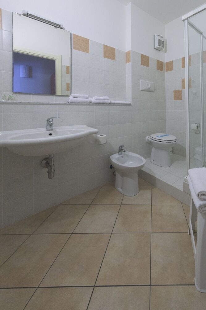 Resort Isola Rossa Боза Екстериор снимка